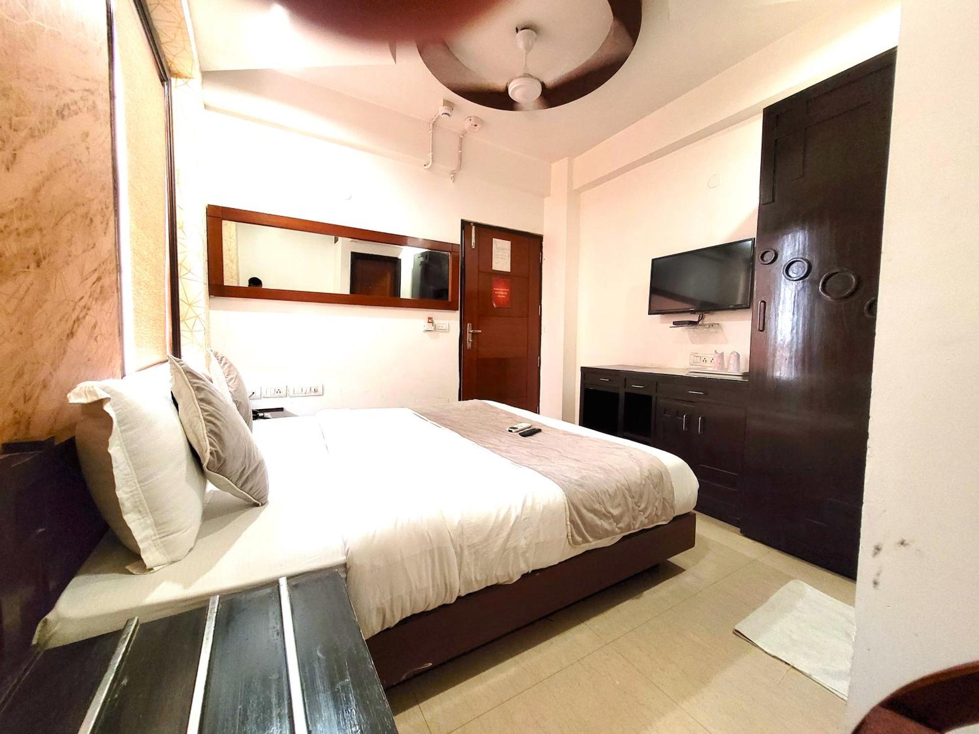 Hotel The Daanish Residency - Karol Bagh Nova Deli Exterior foto