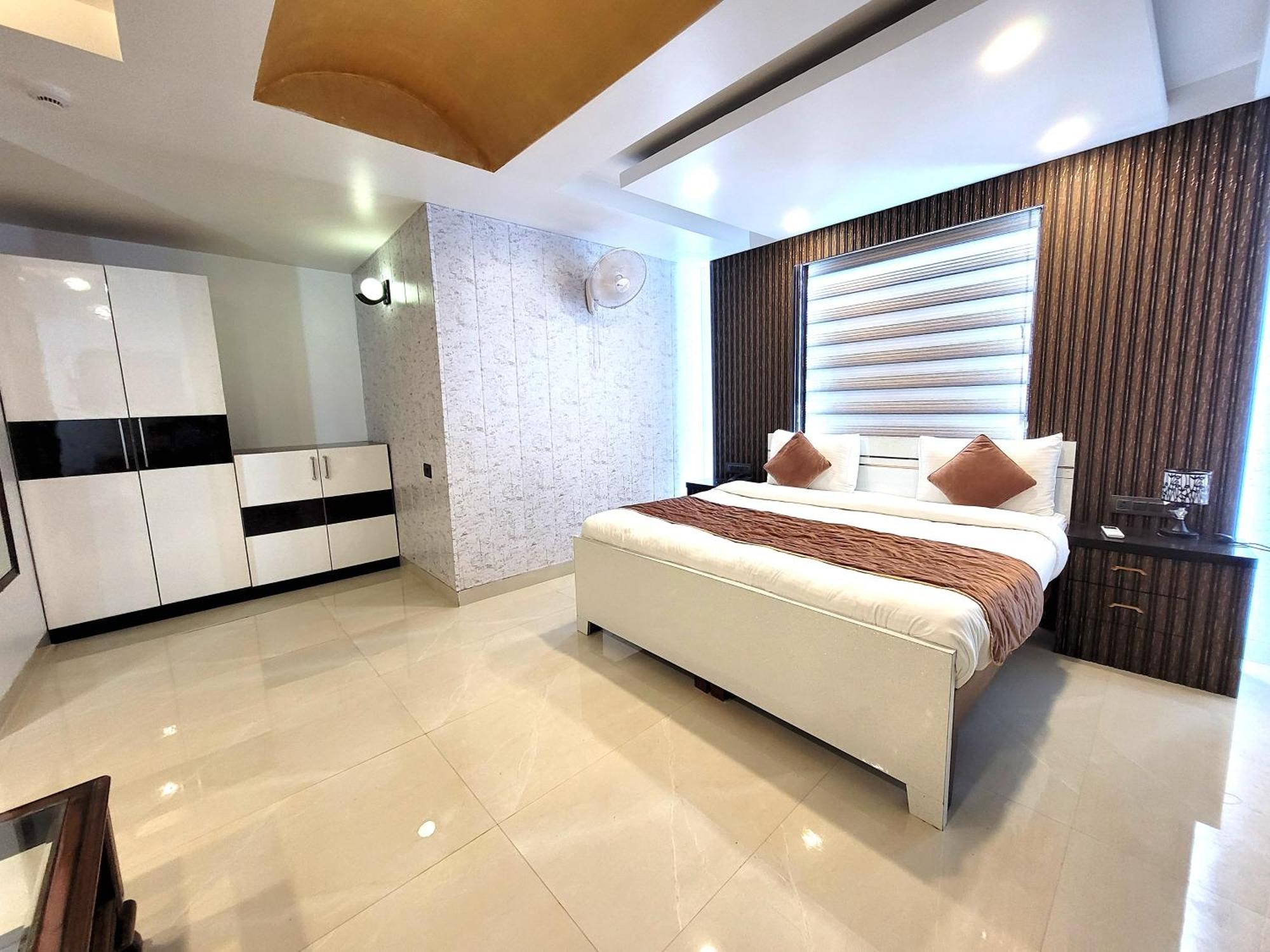 Hotel The Daanish Residency - Karol Bagh Nova Deli Exterior foto