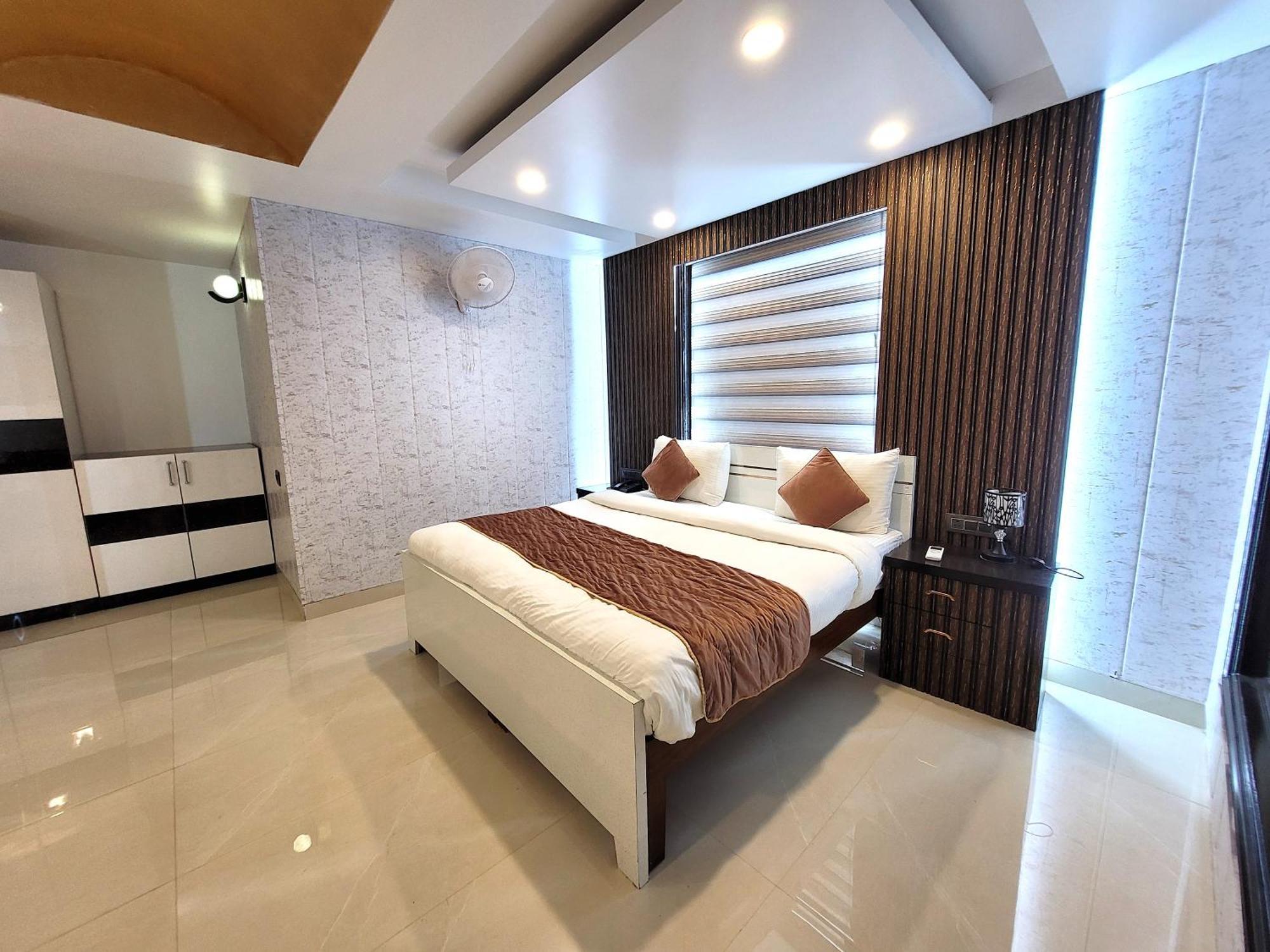 Hotel The Daanish Residency - Karol Bagh Nova Deli Exterior foto