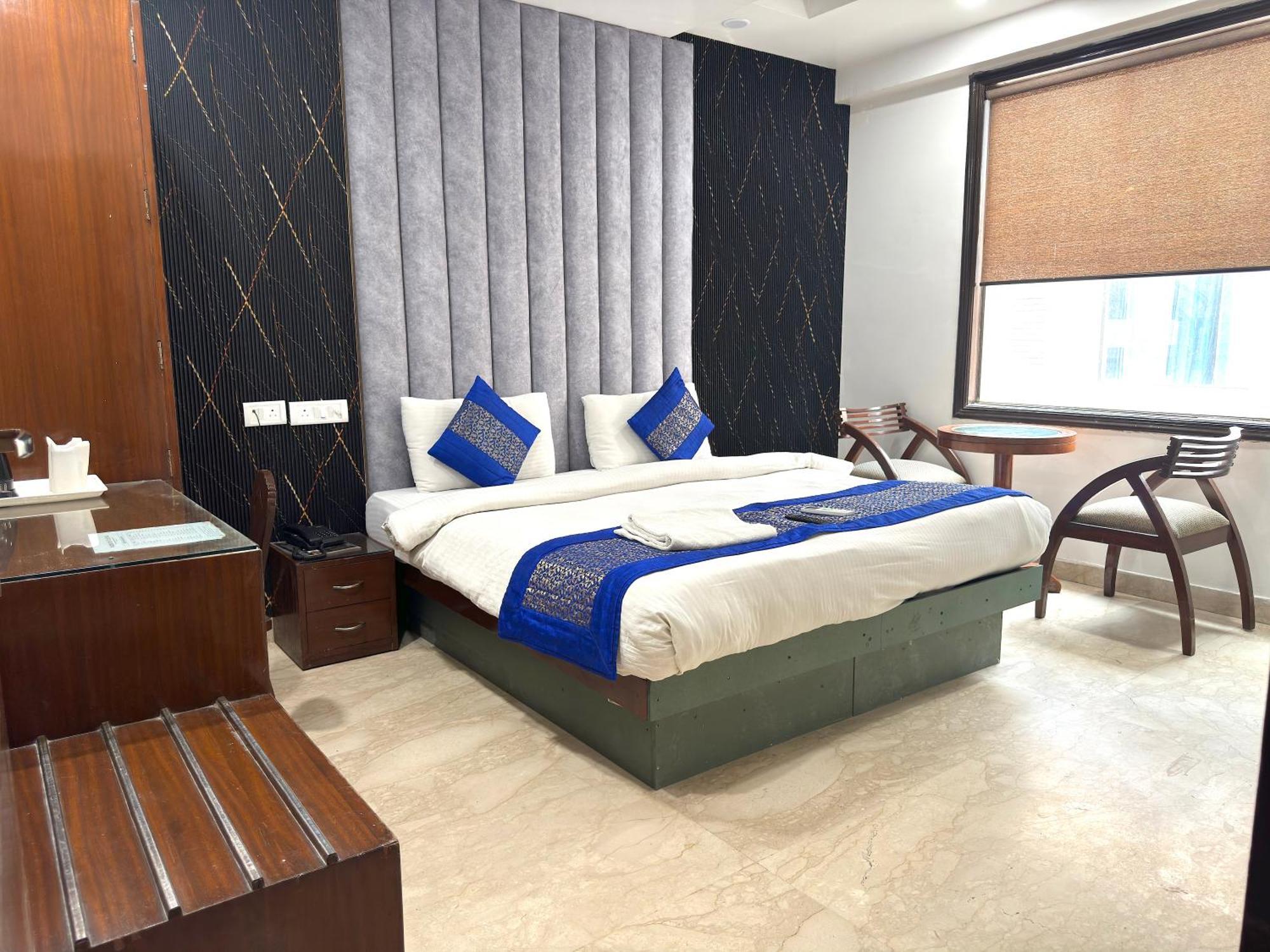 Hotel The Daanish Residency - Karol Bagh Nova Deli Exterior foto